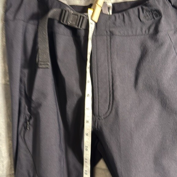 The North Face snow pants women size 10 black Pants cold weather adjustable - Picture 2 of 16